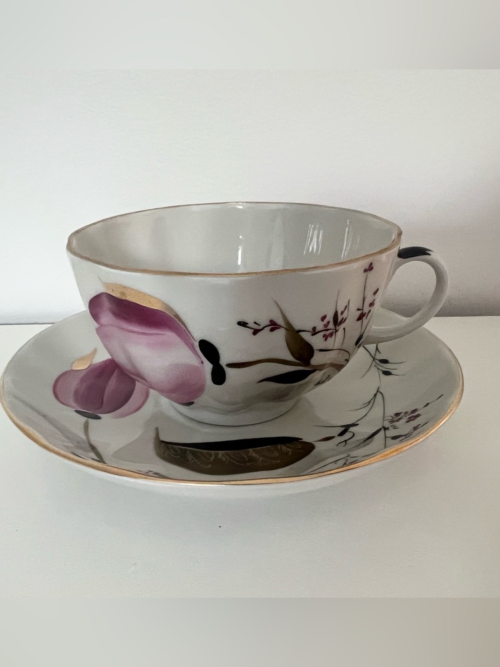 Vintage Lomonosov Tulip Teacup and Saucer set from Russia
